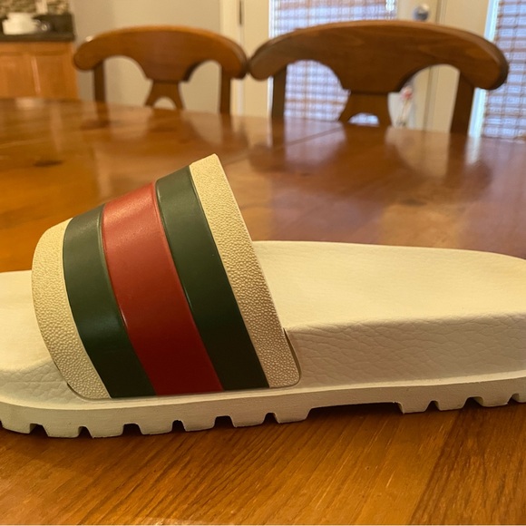 Gucci Slides - Picture 6 of 12